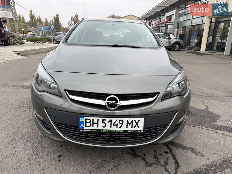 Седан Opel Astra 2020 в Одессе