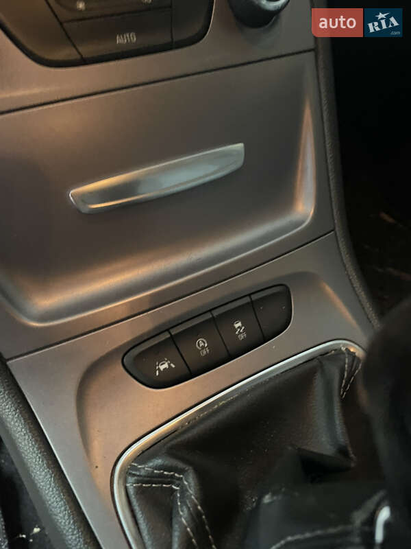 Универсал Opel Astra 2016 в Чернигове фото 13 Универсал Opel Astra 2016 в Чернигове