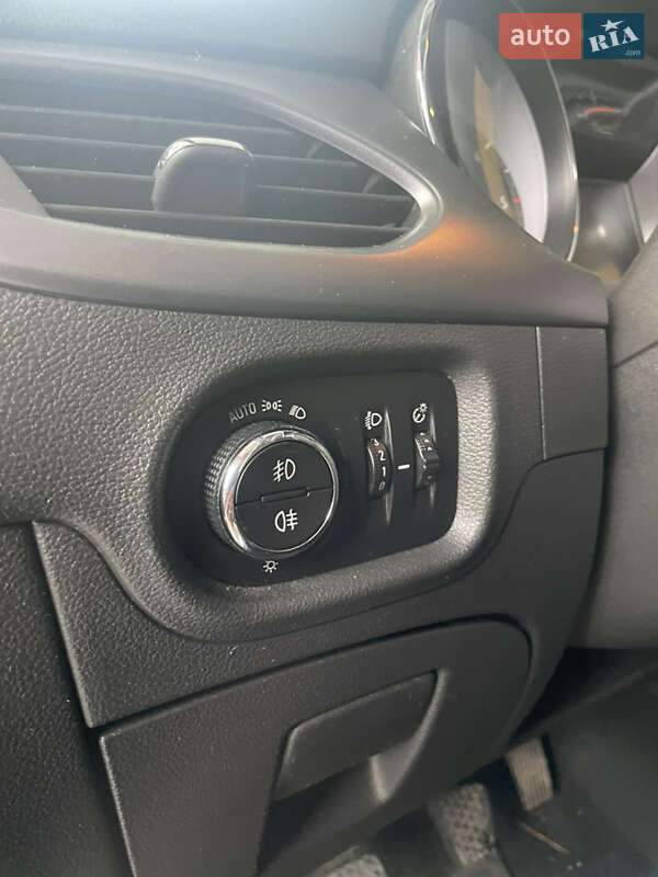 Универсал Opel Astra 2016 в Чернигове фото 14 Универсал Opel Astra 2016 в Чернигове