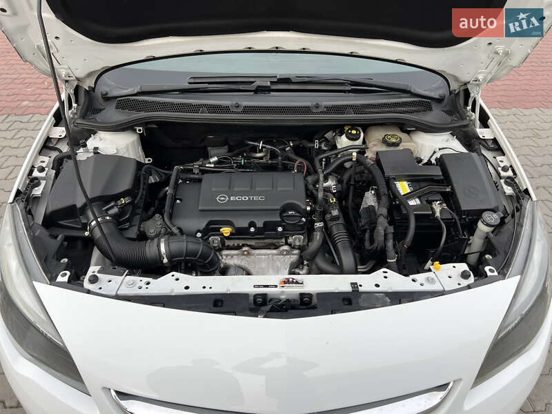 Универсал Opel Astra 2013 в Луцке фото 15 Универсал Opel Astra 2013 в Луцке