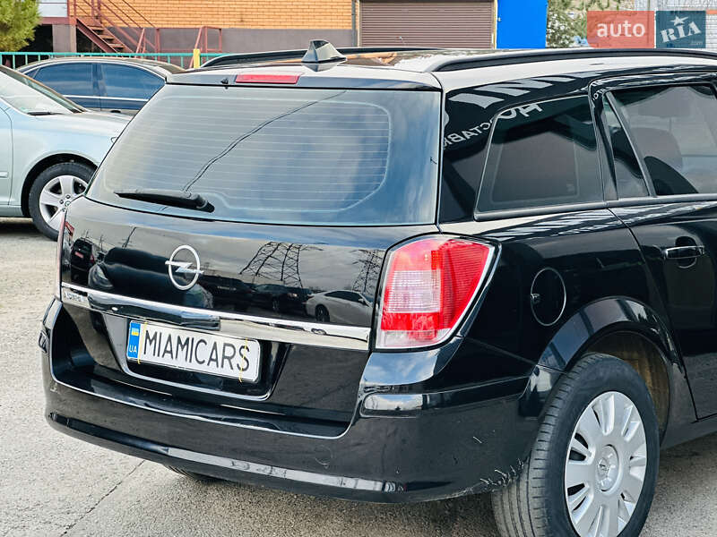 Універсал Opel Astra 2009 в Харкові