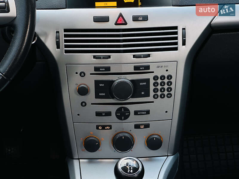 Універсал Opel Astra 2009 в Харкові