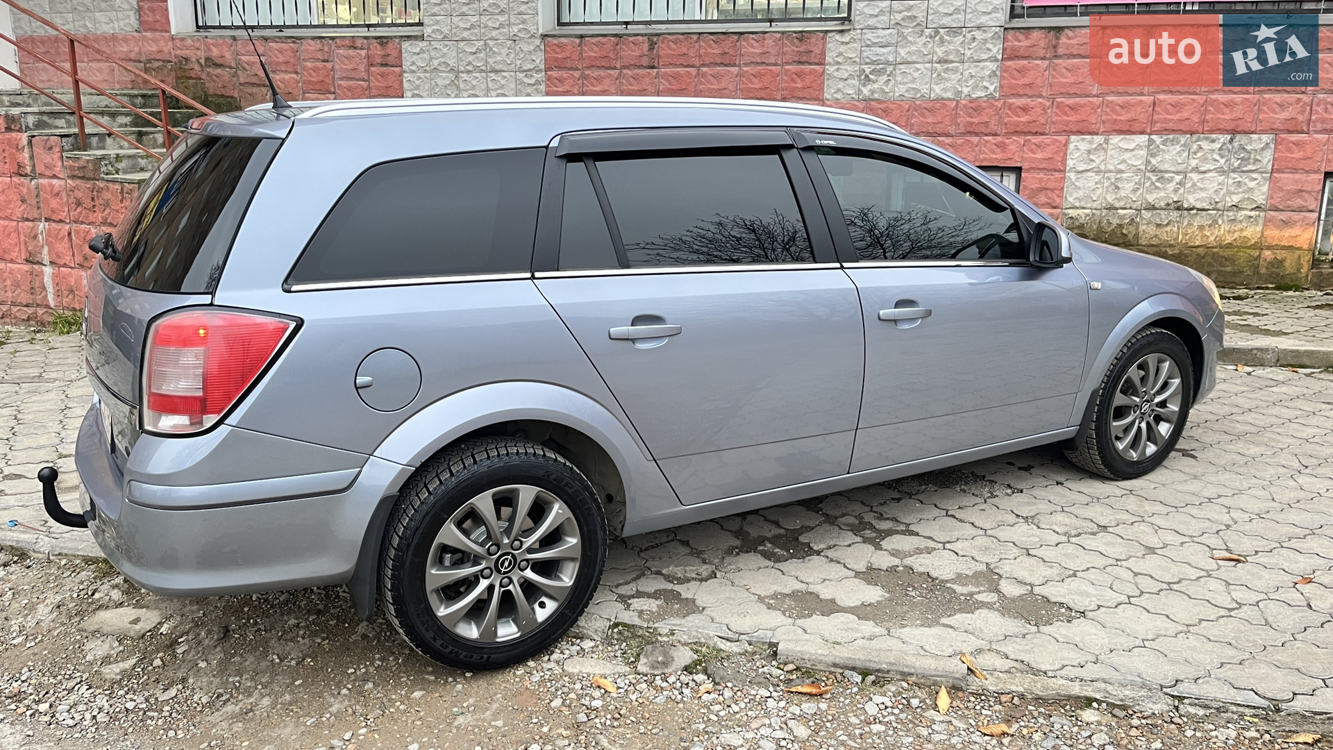 2010 Opel Astra - мініатюра 8
