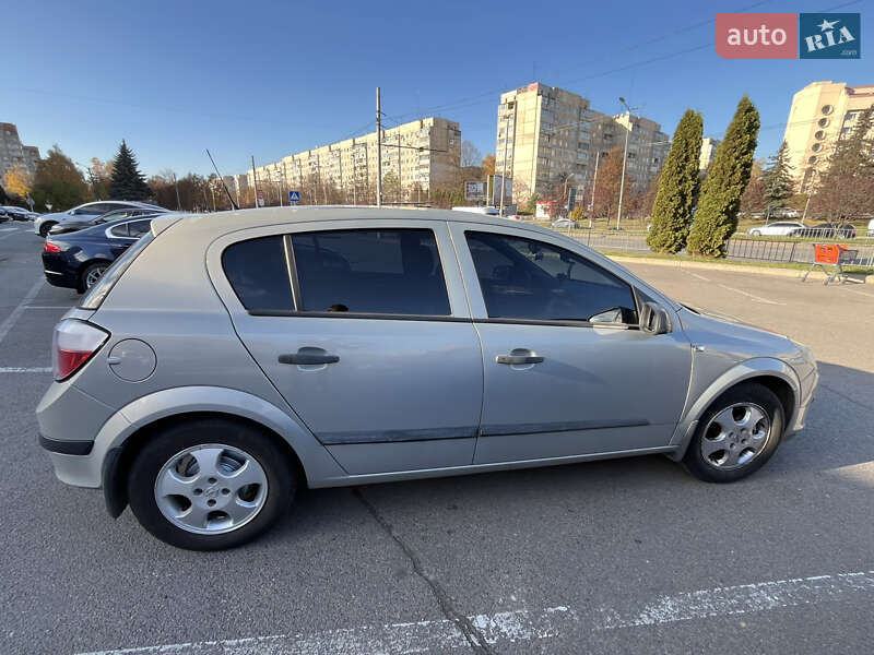 Хэтчбек Opel Astra 2006 в Львове фото 2 Хэтчбек Opel Astra 2006 в Львове