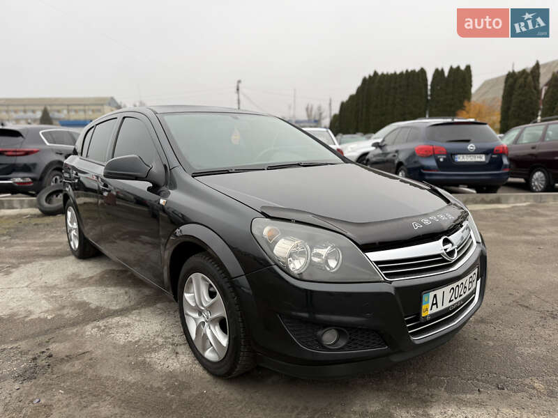 Хетчбек Opel Astra 2012 в Білій Церкві
