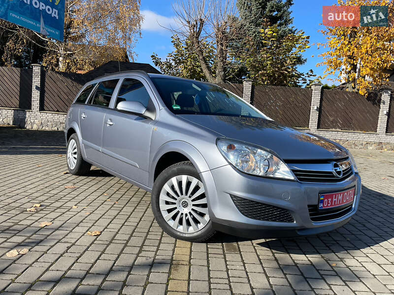 Универсал Opel Astra 2009 в Луцке фото 7 Универсал Opel Astra 2009 в Луцке