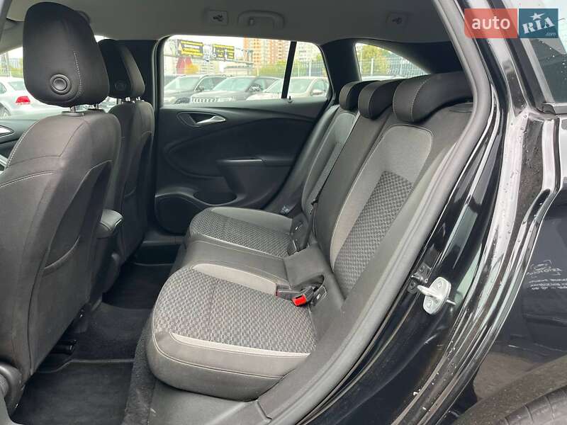 Универсал Opel Astra 2022 в Киеве фото 10 Универсал Opel Astra 2022 в Киеве