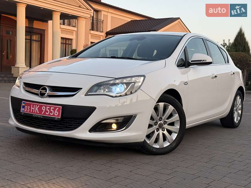 Opel Astra 2014