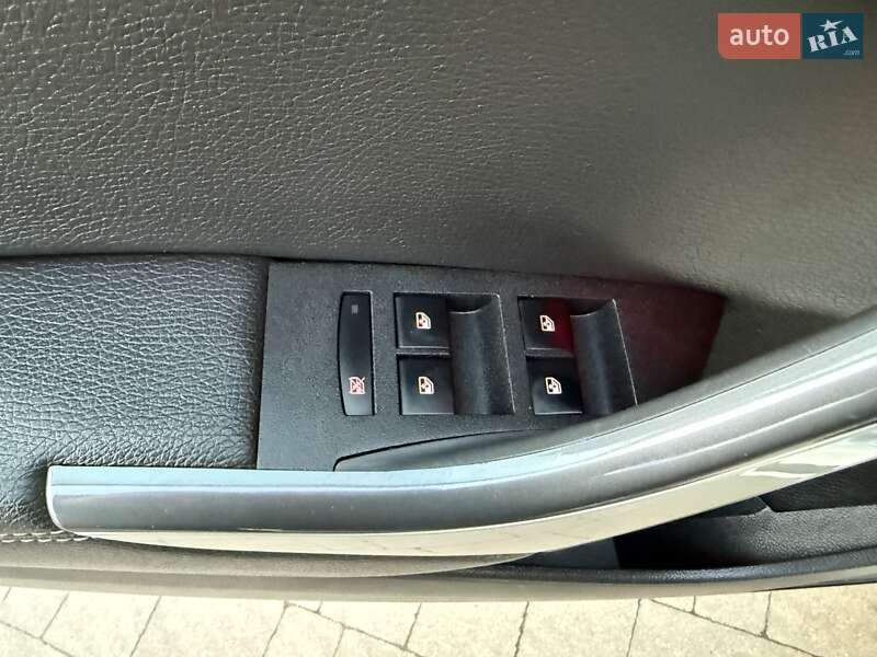 Хэтчбек Opel Astra 2014 в Стрые