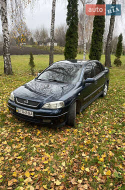 Хетчбек Opel Astra 2003 в Теофіполі