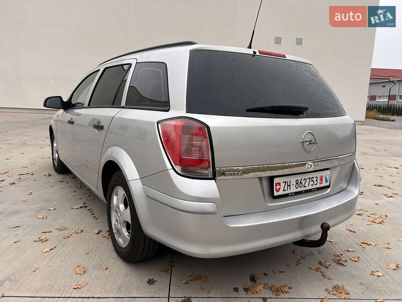 Універсал Opel Astra 2010 в Луцьку фото 4 Універсал Opel Astra 2010 в Луцьку