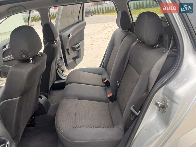 Універсал Opel Astra 2010 в Луцьку фото 11 Універсал Opel Astra 2010 в Луцьку