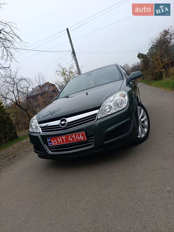 Универсал Opel Astra 2009 в Луцке фото 5 Универсал Opel Astra 2009 в Луцке