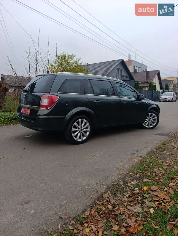 Универсал Opel Astra 2009 в Луцке фото 11 Универсал Opel Astra 2009 в Луцке