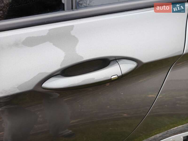 Універсал Opel Astra 2016 в Львові