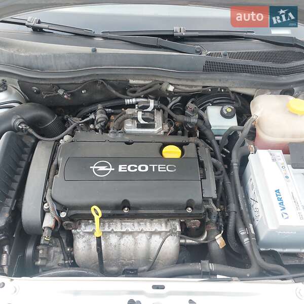 Хетчбек Opel Astra 2008 в Черкасах фото 37 Хетчбек Opel Astra 2008 в Черкасах