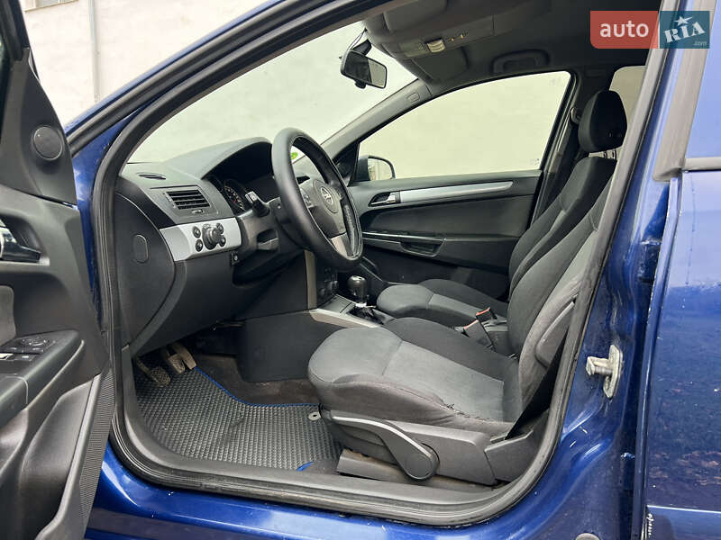 Універсал Opel Astra 2006 в Вапнярці