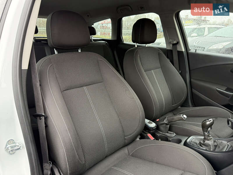 Універсал Opel Astra 2011 в Стрию