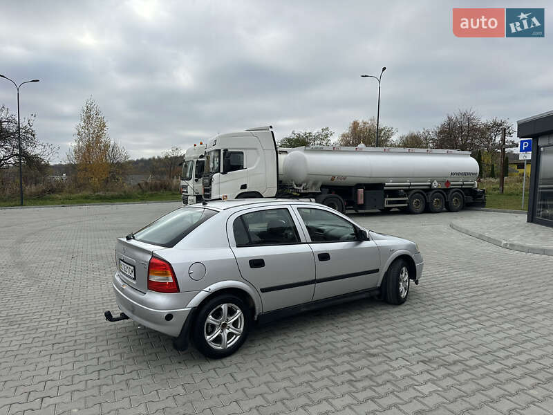 Хетчбек Opel Astra 1998 в Львові