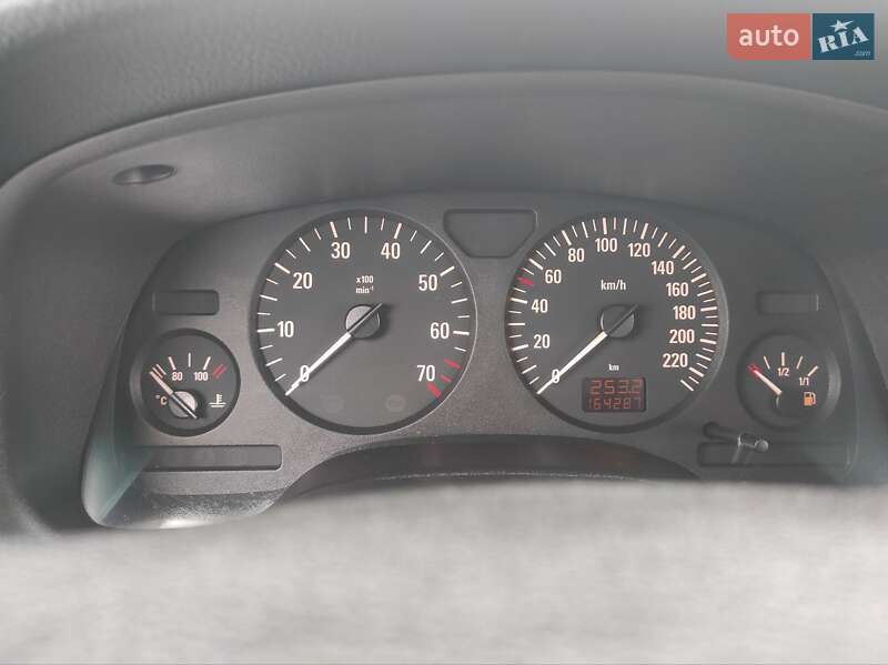 Седан Opel Astra 2007 в Сумах