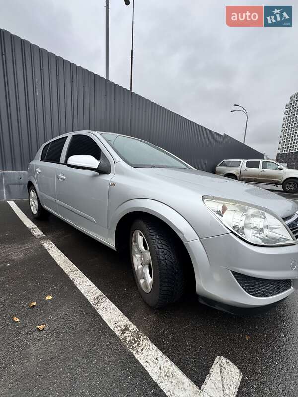 Хетчбек Opel Astra 2007 в Києві фото 24 Хетчбек Opel Astra 2007 в Києві