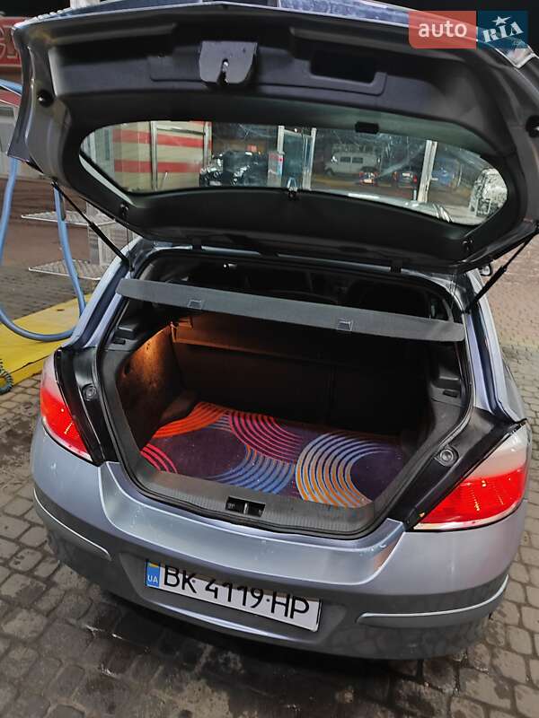 Хетчбек Opel Astra 2006 в Рівному фото 10 Хетчбек Opel Astra 2006 в Рівному
