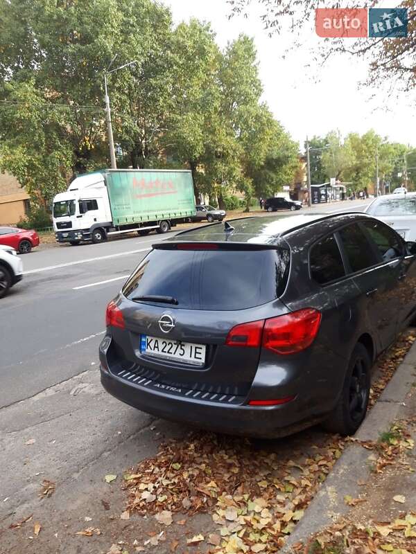 Універсал Opel Astra 2012 в Києві фото 2 Універсал Opel Astra 2012 в Києві