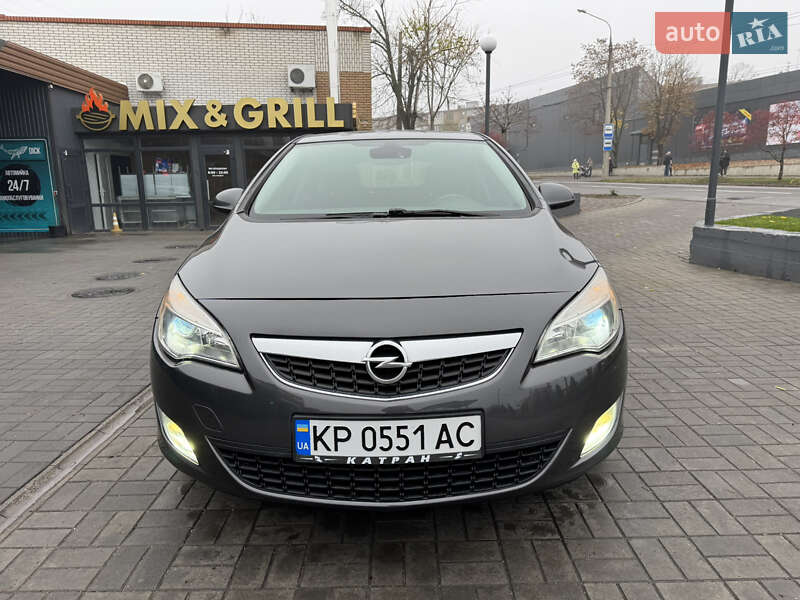 Хетчбек Opel Astra 2011 в Запоріжжі фото 5 Хетчбек Opel Astra 2011 в Запоріжжі
