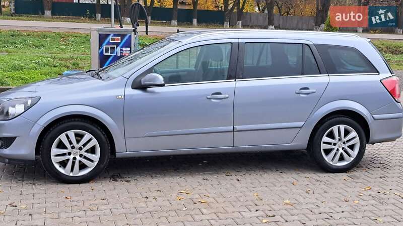 Універсал Opel Astra 2009 в Умані фото 3 Універсал Opel Astra 2009 в Умані