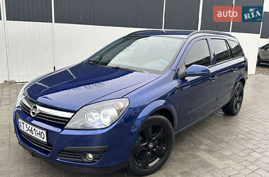 Універсал Opel Astra 2005 в Коломиї