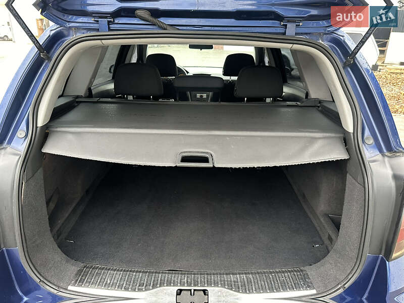 Универсал Opel Astra 2005 в Коломые