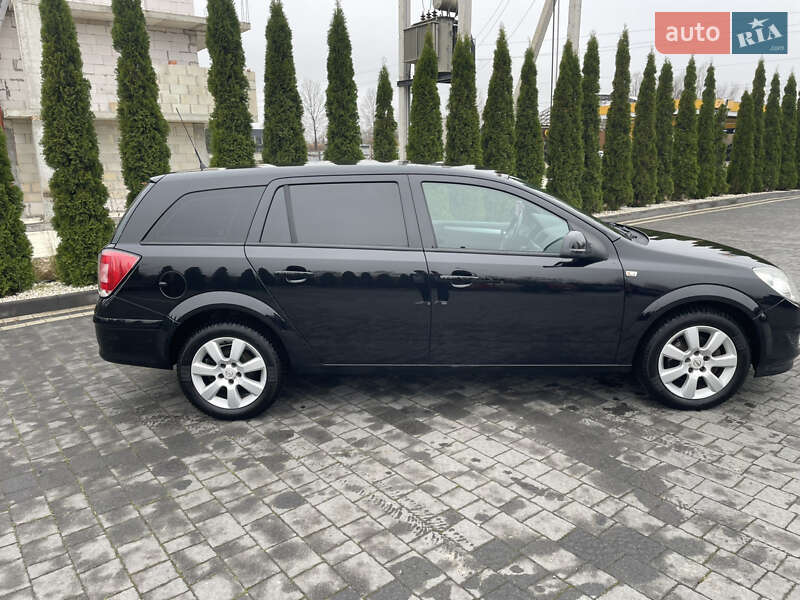 Універсал Opel Astra 2009 в Надвірній фото 6 Універсал Opel Astra 2009 в Надвірній