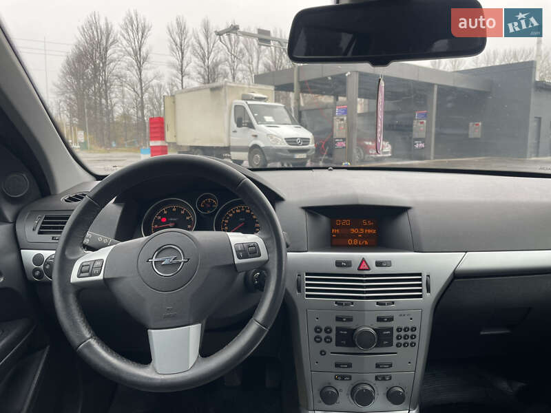 Універсал Opel Astra 2009 в Надвірній фото 19 Універсал Opel Astra 2009 в Надвірній