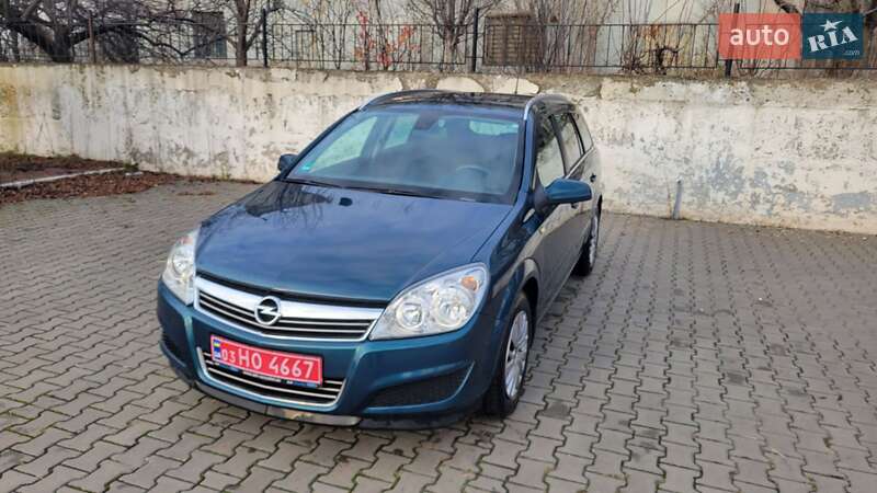 Универсал Opel Astra 2007 в Луцке