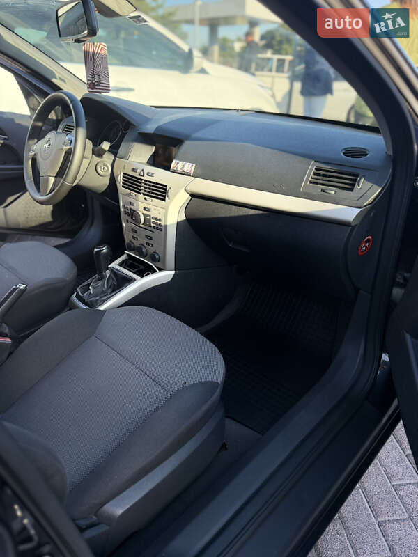 Универсал Opel Astra 2008 в Тульчине фото 22 Универсал Opel Astra 2008 в Тульчине