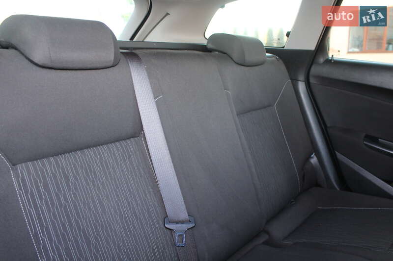 Універсал Opel Astra 2013 в Трускавці