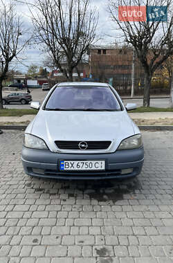Седан Opel Astra 2003 в Львове