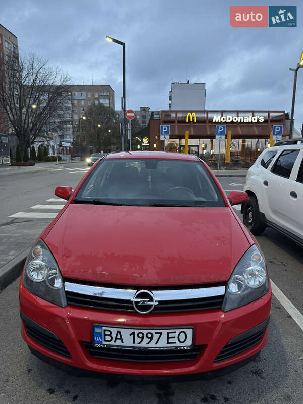 Хетчбек Opel Astra 2006 в Олександрії