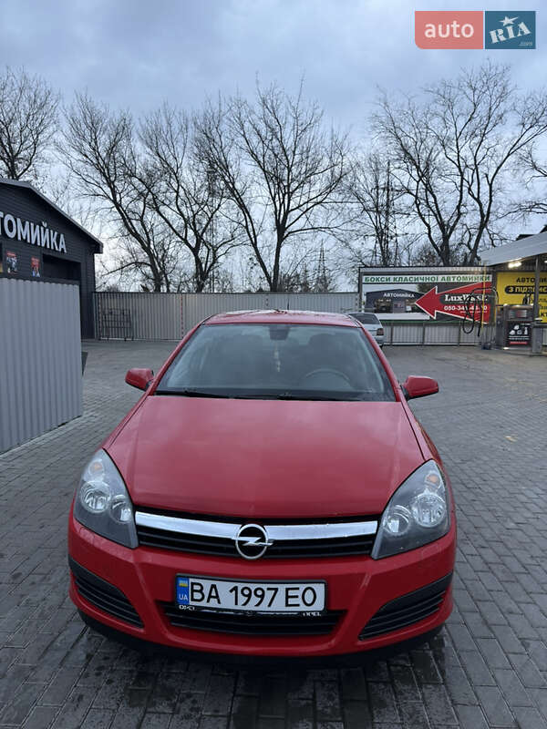 Хетчбек Opel Astra 2006 в Олександрії