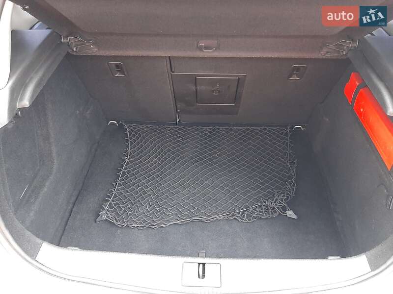 Хетчбек Opel Astra 2011 в Києві