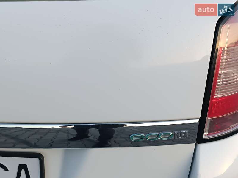 Універсал Opel Astra 2010 в Хусті фото 11 Універсал Opel Astra 2010 в Хусті