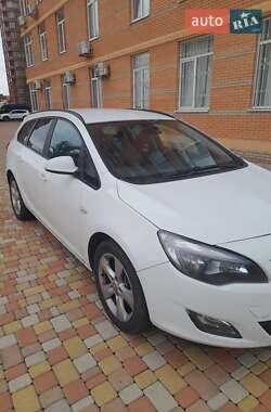 Універсал Opel Astra 2011 в Одесі