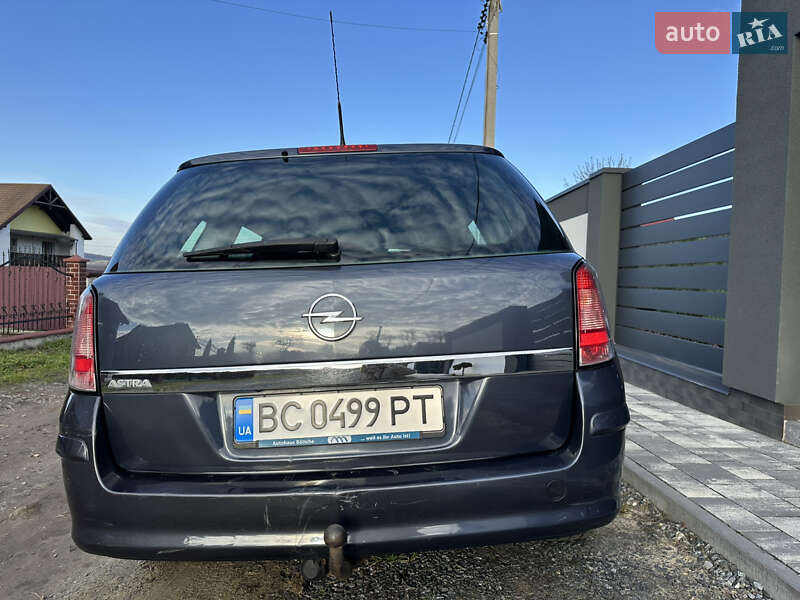 Универсал Opel Astra 2008 в Перемышлянах