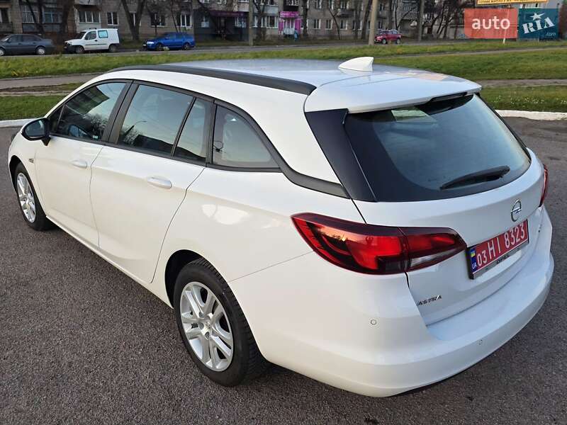 Универсал Opel Astra 2018 в Ровно фото 11 Универсал Opel Astra 2018 в Ровно