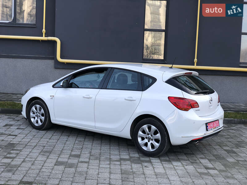 Хетчбек Opel Astra 2014 в Львові фото 22 Хетчбек Opel Astra 2014 в Львові