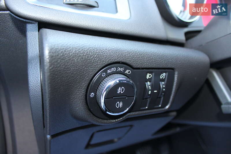 Универсал Opel Astra 2015 в Дрогобыче фото 55 Универсал Opel Astra 2015 в Дрогобыче