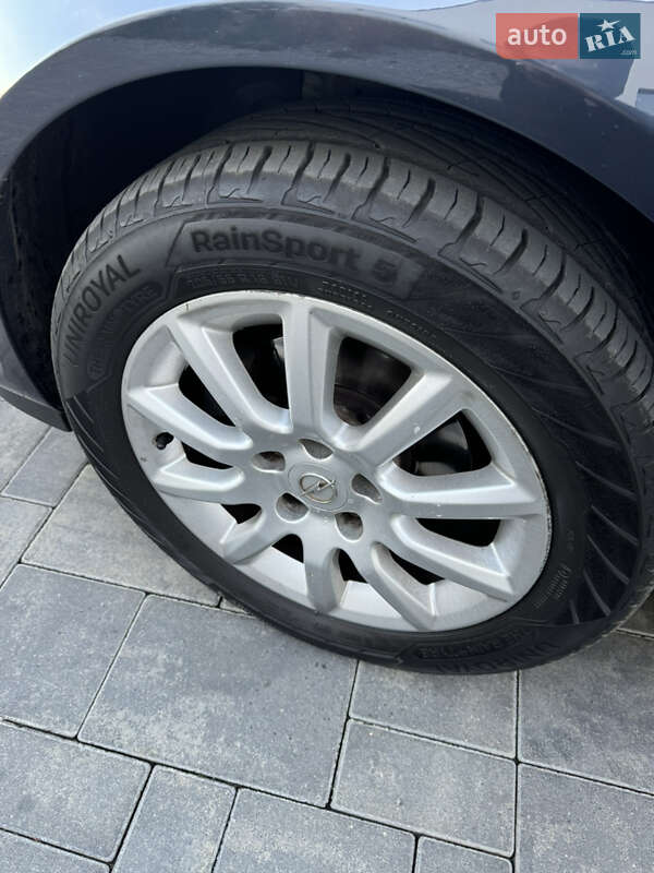 Универсал Opel Astra 2006 в Луцке фото 9 Универсал Opel Astra 2006 в Луцке
