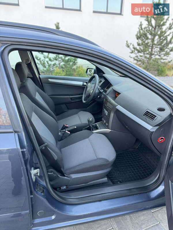 Универсал Opel Astra 2006 в Луцке фото 22 Универсал Opel Astra 2006 в Луцке