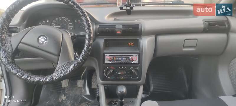 Универсал Opel Astra 1993 в Ямполе фото 8 Универсал Opel Astra 1993 в Ямполе