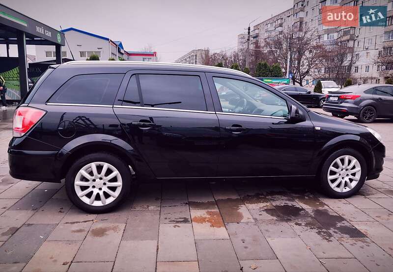 Універсал Opel Astra 2010 в Білій Церкві фото 9 Універсал Opel Astra 2010 в Білій Церкві